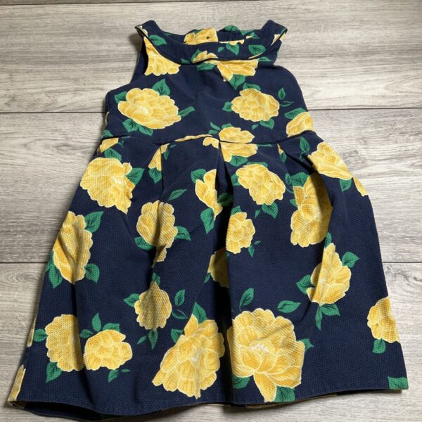 GIRLS - Size 5 - Dress